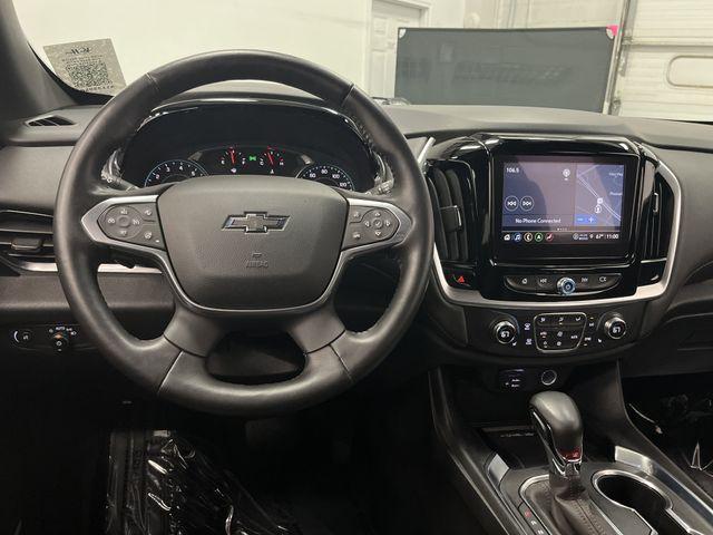 used 2022 Chevrolet Traverse car, priced at $35,145
