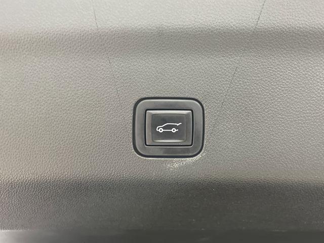 used 2022 GMC Yukon car, priced at $53,981