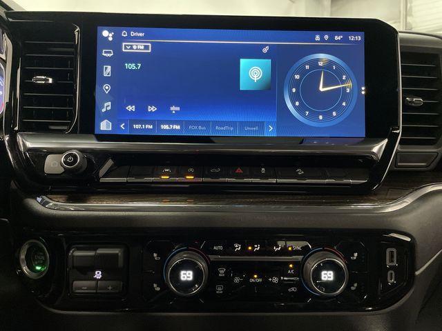 used 2022 Chevrolet Silverado 1500 car, priced at $38,455