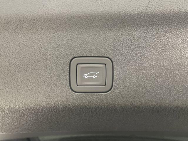 new 2025 Chevrolet Suburban car, priced at $74,258