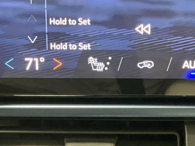 new 2025 Chevrolet Equinox EV car, priced at $36,000
