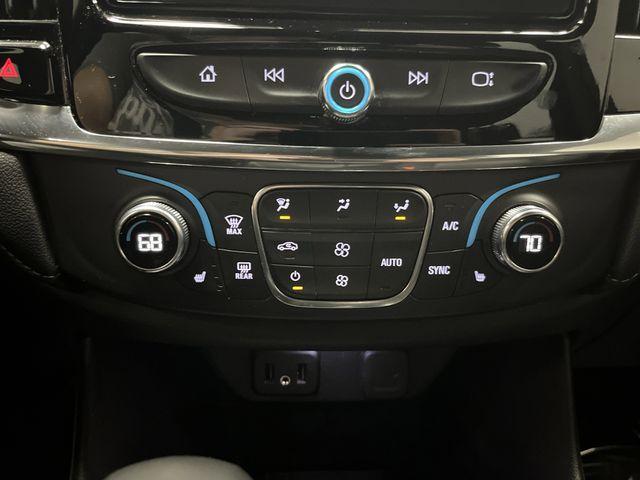 used 2023 Chevrolet Traverse car, priced at $31,245