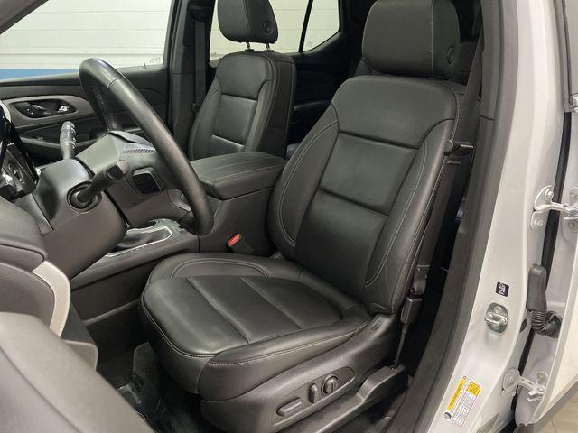 used 2023 Chevrolet Traverse car, priced at $36,745