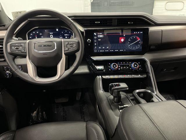 used 2023 GMC Sierra 1500 car, priced at $49,977