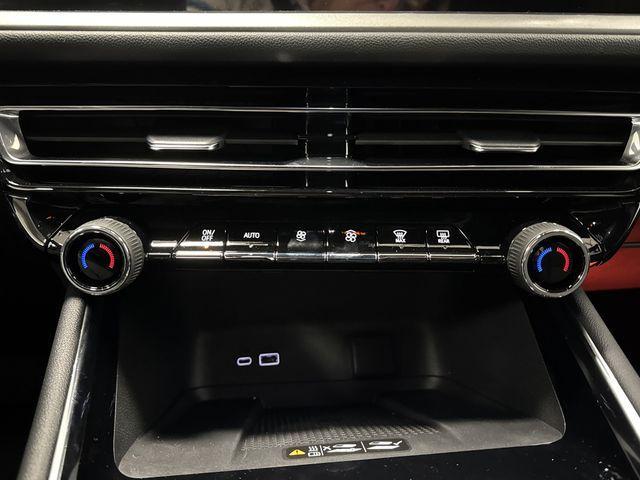 new 2026 Chevrolet Traverse car, priced at $46,939