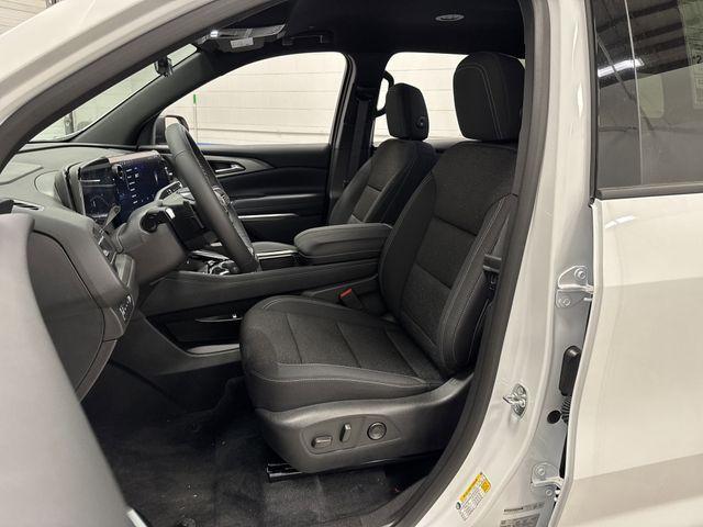 new 2026 Chevrolet Traverse car, priced at $46,939