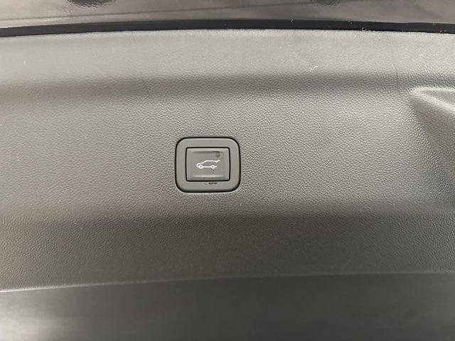 new 2026 Chevrolet Suburban car, priced at $78,199