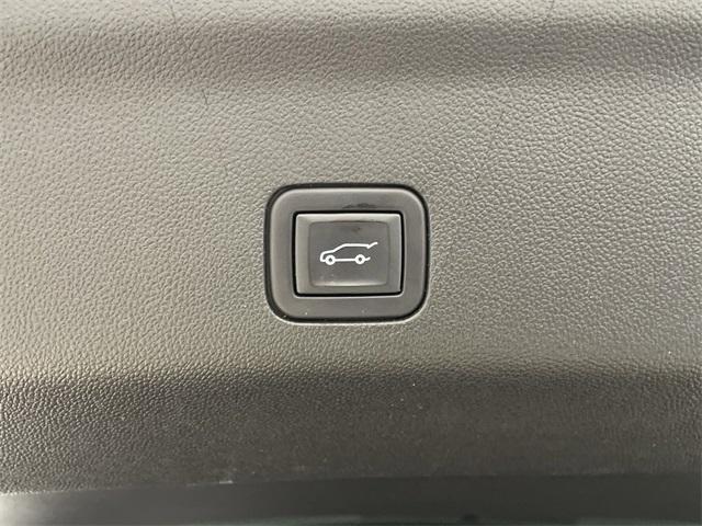 used 2023 GMC Yukon XL car, priced at $74,150