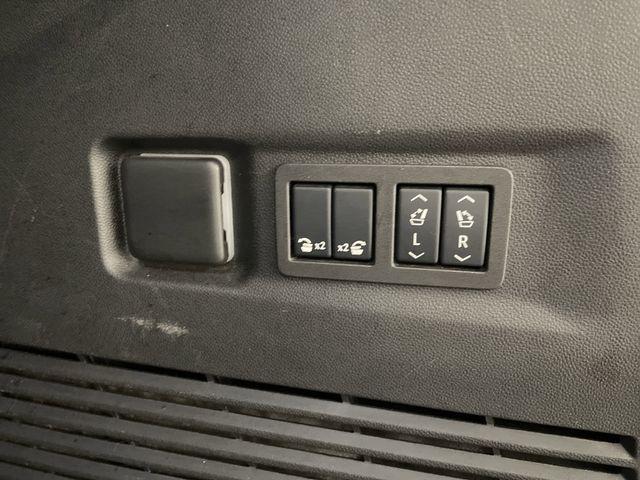 used 2024 GMC Yukon XL car, priced at $82,495
