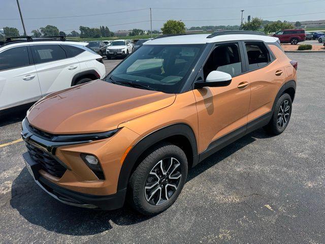 used 2024 Chevrolet TrailBlazer car, priced at $27,976