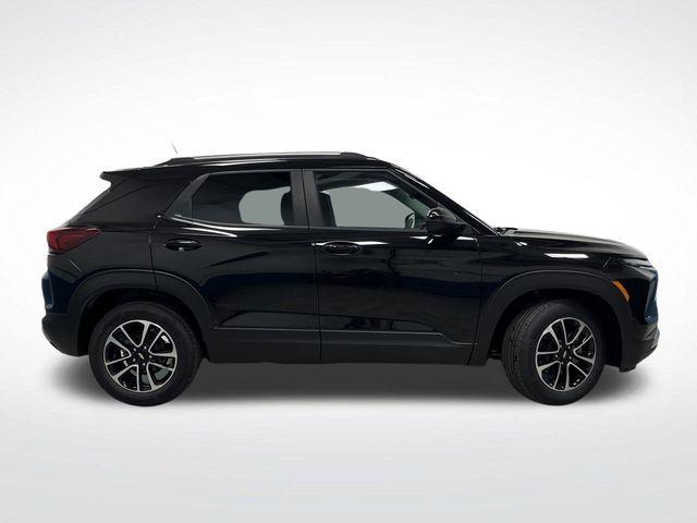 new 2026 Chevrolet TrailBlazer car, priced at $27,559