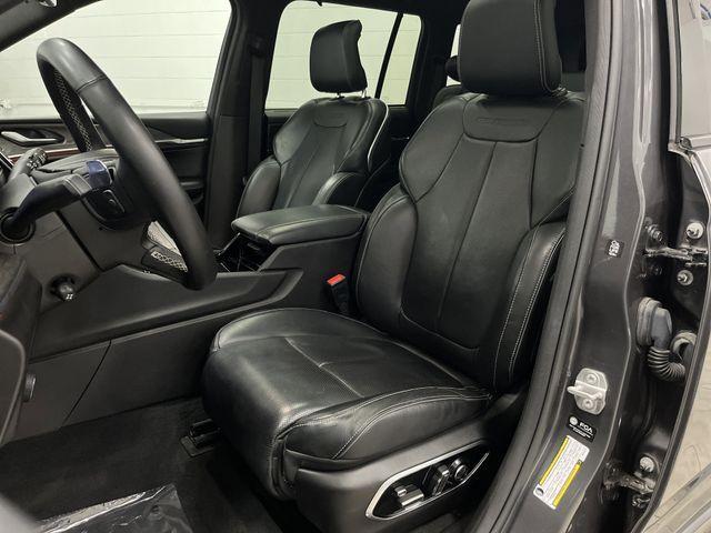 used 2022 Jeep Grand Cherokee car, priced at $31,897