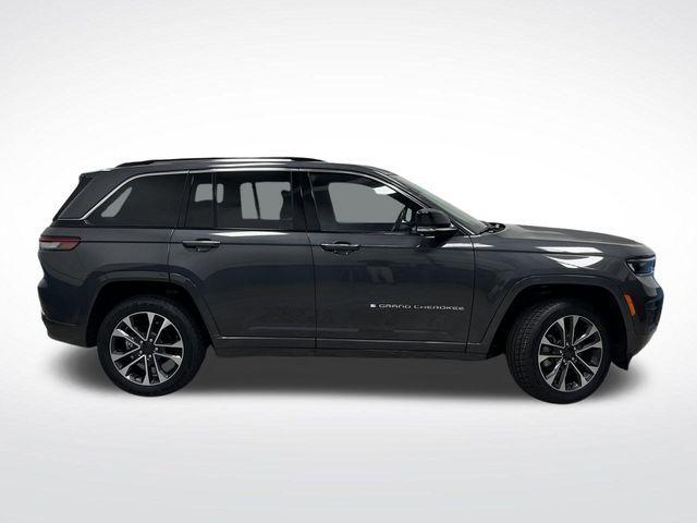 used 2022 Jeep Grand Cherokee car, priced at $31,897