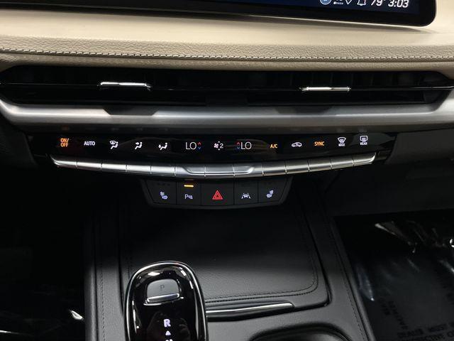 used 2024 Cadillac XT4 car, priced at $35,000