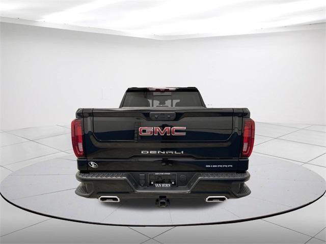 used 2022 GMC Sierra 1500 car, priced at $50,011