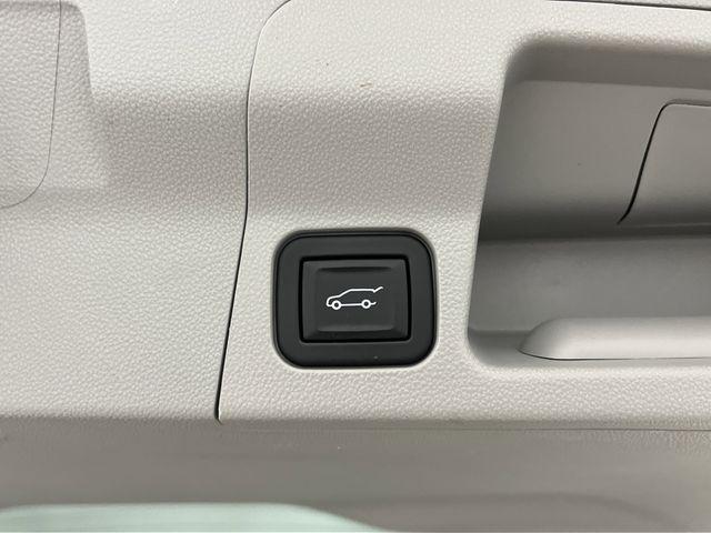 used 2023 GMC Acadia car, priced at $29,220