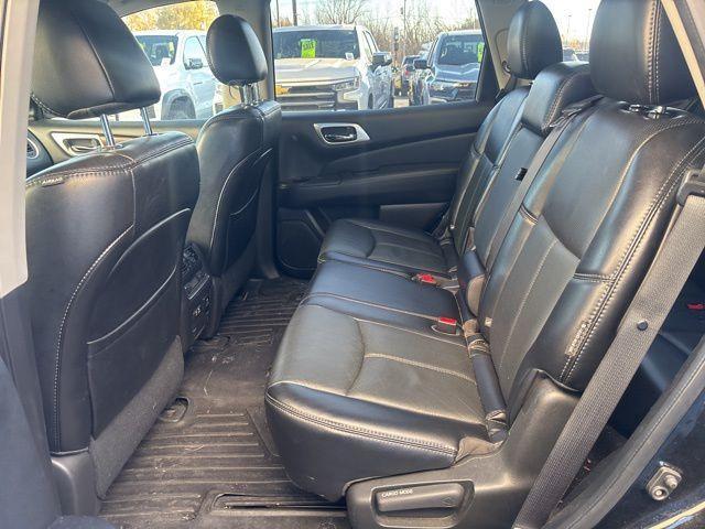 used 2020 Nissan Pathfinder car, priced at $21,491