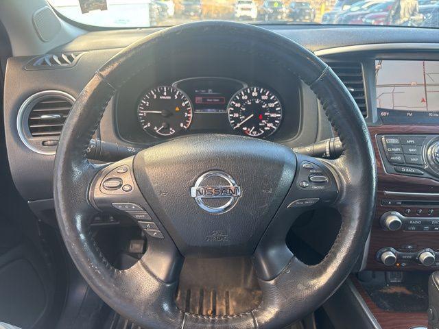 used 2020 Nissan Pathfinder car, priced at $21,491