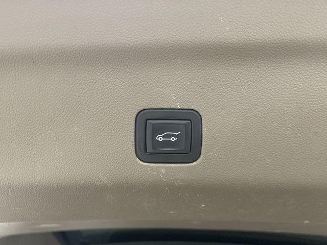 used 2023 GMC Yukon XL car, priced at $72,386