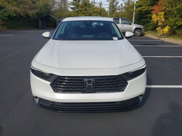 new 2025 Honda Accord Hybrid car, priced at $38,197