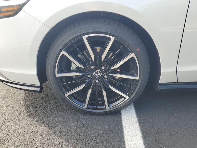 new 2025 Honda Accord Hybrid car, priced at $38,197