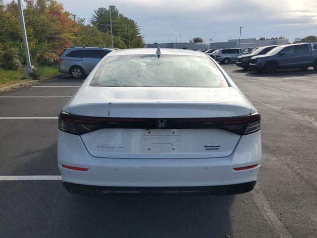 new 2025 Honda Accord Hybrid car, priced at $38,197