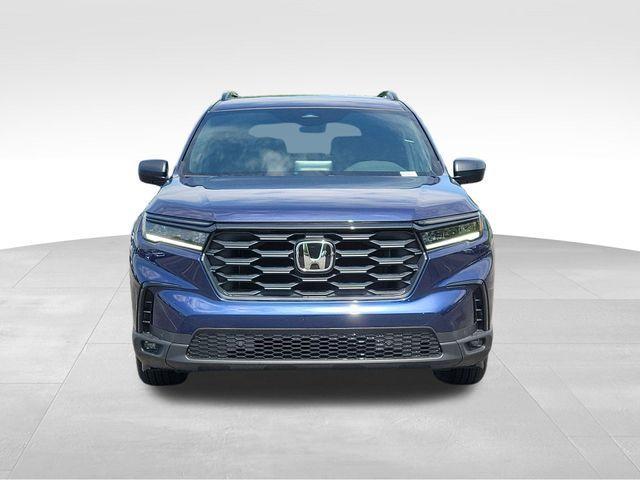new 2025 Honda Pilot car