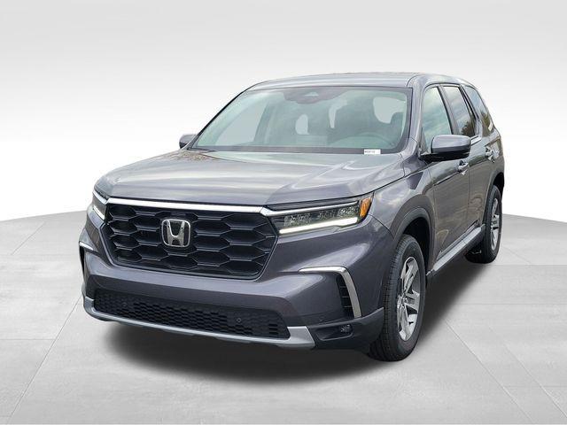 new 2025 Honda Pilot car, priced at $45,115