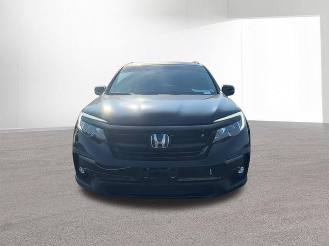used 2022 Honda Pilot car, priced at $29,564