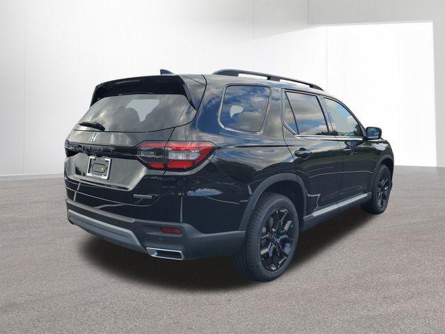 new 2025 Honda Pilot car, priced at $47,339