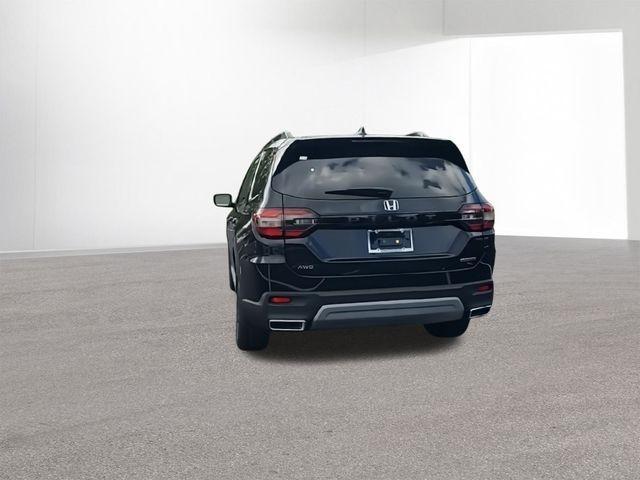 new 2025 Honda Pilot car, priced at $47,339