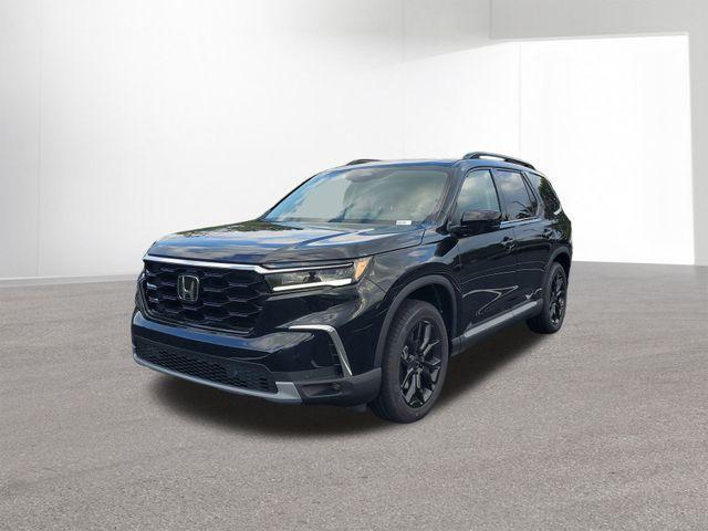 new 2025 Honda Pilot car, priced at $47,339