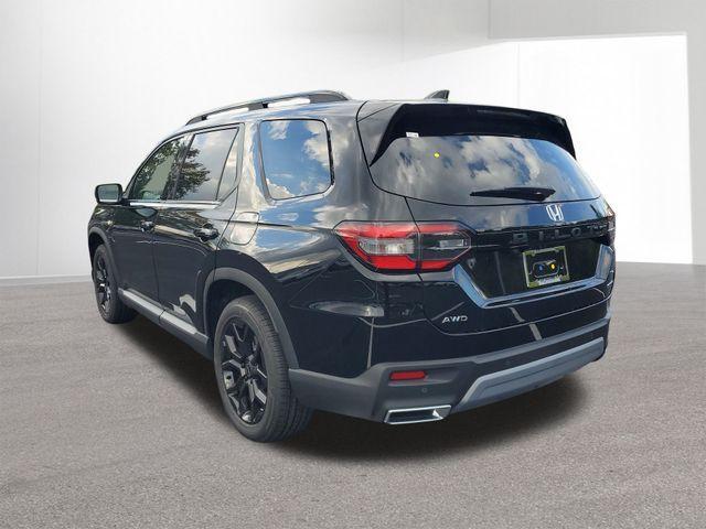 new 2025 Honda Pilot car, priced at $47,339