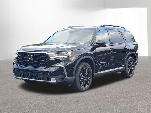 new 2025 Honda Pilot car, priced at $47,339