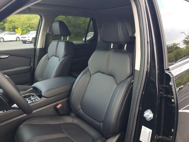 new 2025 Honda Pilot car, priced at $47,339