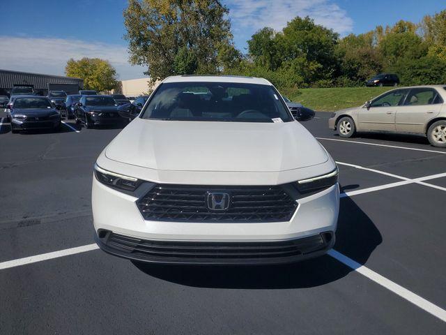new 2025 Honda Accord Hybrid car, priced at $33,800