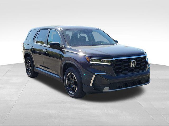 new 2025 Honda Pilot car, priced at $46,939