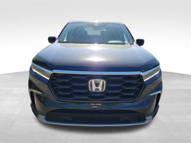 new 2025 Honda Pilot car, priced at $46,939