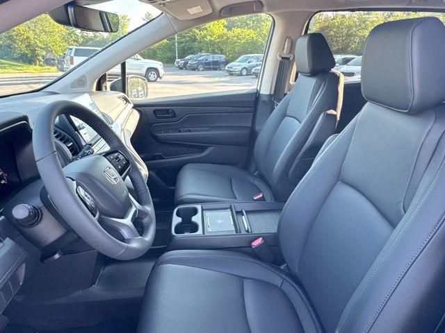 new 2026 Honda Odyssey car, priced at $45,065