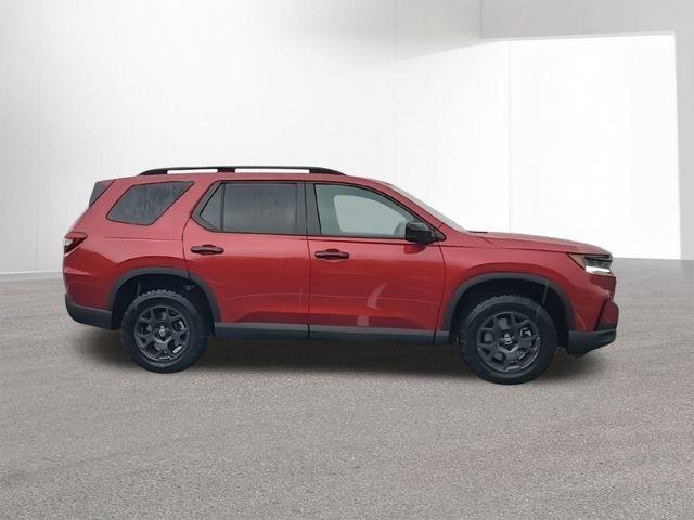 new 2025 Honda Pilot car, priced at $46,859