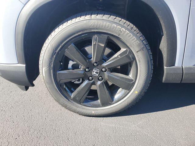 new 2025 Honda Pilot car, priced at $50,626