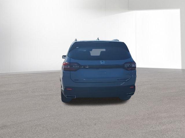 new 2025 Honda Pilot car, priced at $50,626