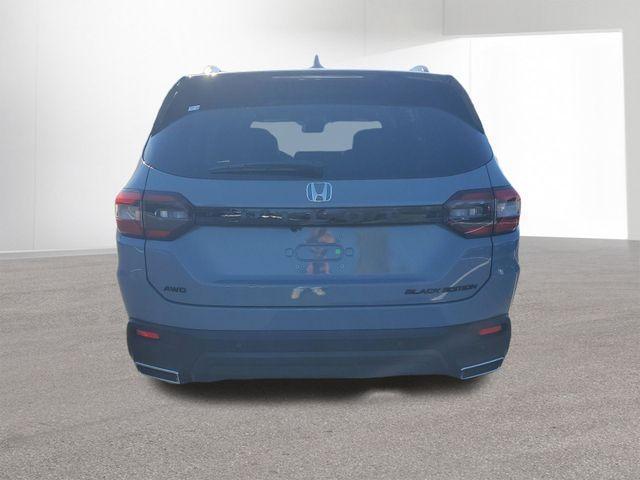 new 2025 Honda Pilot car, priced at $50,626