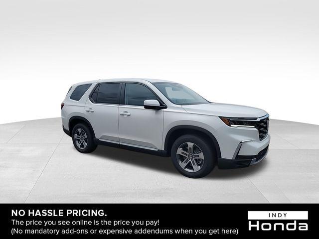 new 2025 Honda Pilot car, priced at $45,150