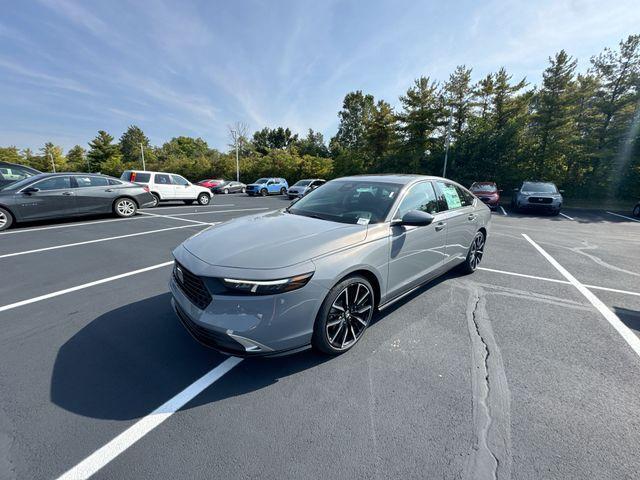 new 2025 Honda Accord Hybrid car, priced at $38,197