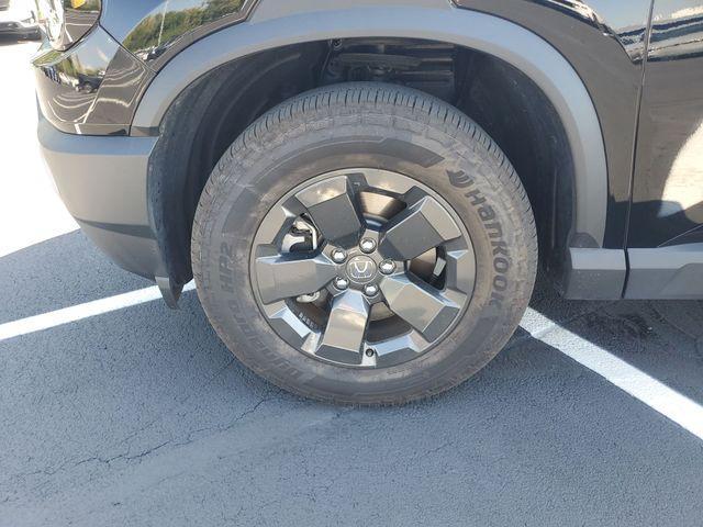 used 2026 Honda Passport car, priced at $40,817