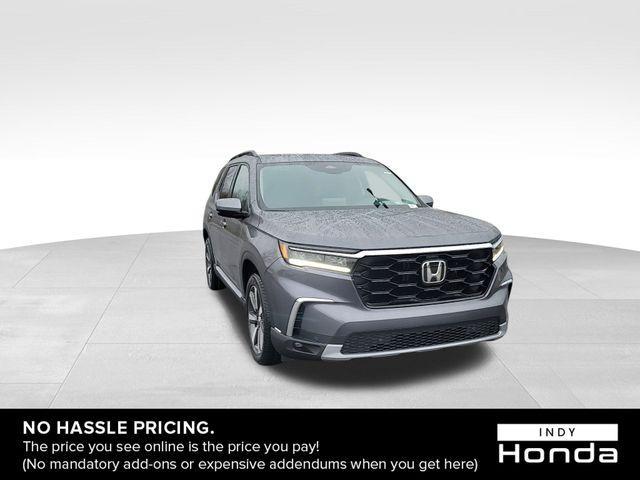 new 2025 Honda Pilot car, priced at $48,955