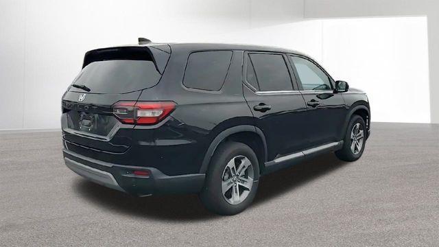 used 2023 Honda Pilot car, priced at $37,412
