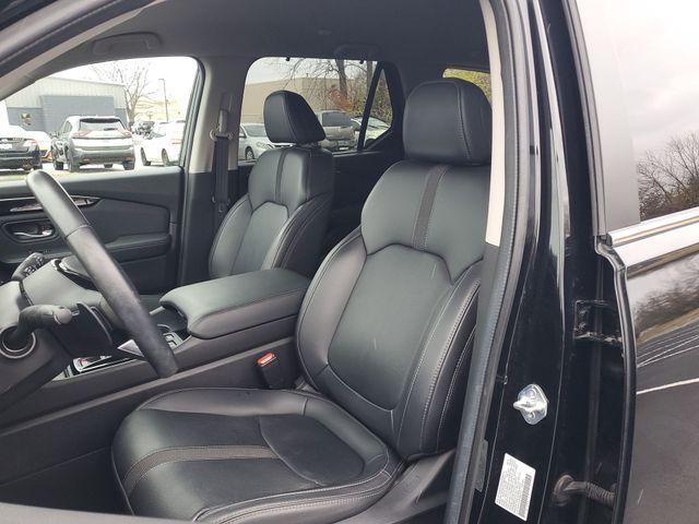 used 2023 Honda Pilot car, priced at $37,412