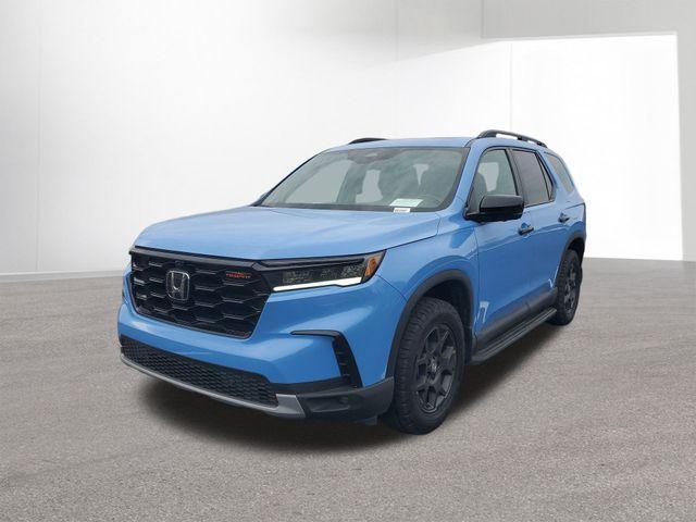 used 2023 Honda Pilot car, priced at $41,228